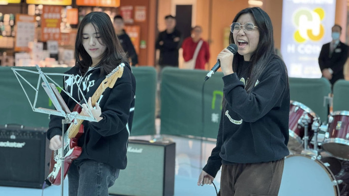 新都城商場音樂表演